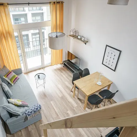 Sleep & Fly & I Comfort Wrocław