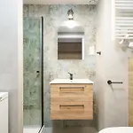Sleep & Fly & I Comfort Apartament