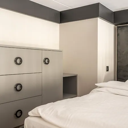 Sleep & Fly & I Comfort Wroclaw