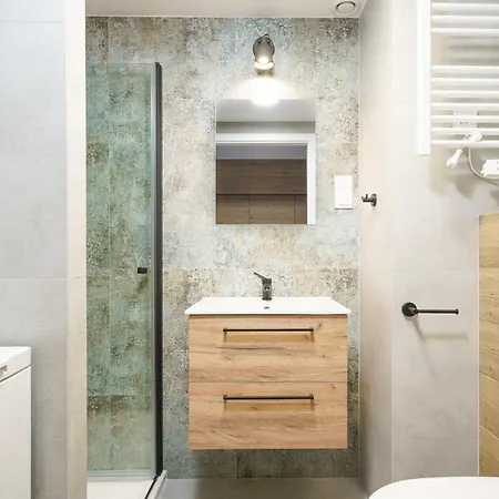 Sleep & Fly & Stay Airport Wroclaw Apartman
