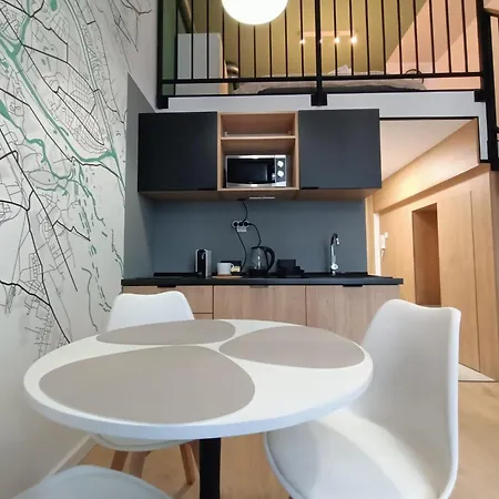 Sleep & Fly & I Comfort * Wrocław