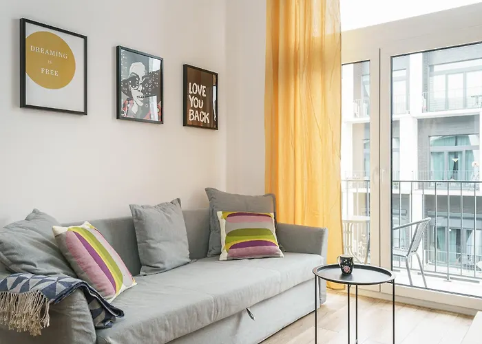 Sleep & Fly & I Comfort Apartament